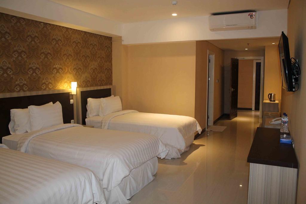 Sylvia Hotel Premier Kupang Купанг Номер фото